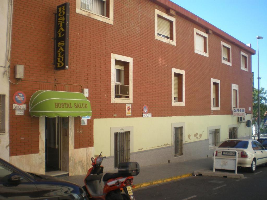 Hostal Salud Mérida Esterno foto